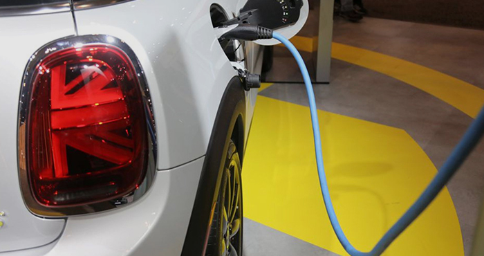New Battery Technology Key to US Electric Vehicle Push, Experts Say