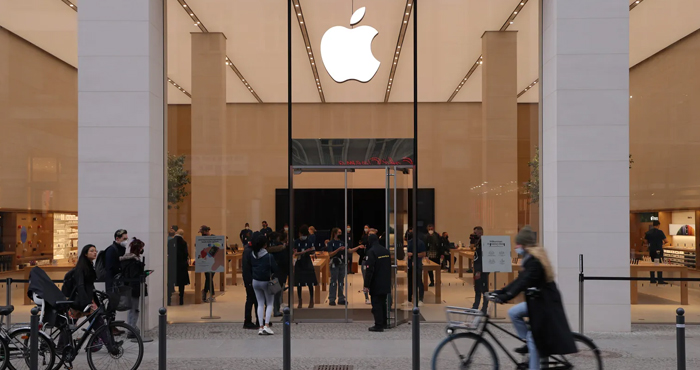 Workers at Atlanta Apple Store File To Hold First U.S. Union Election