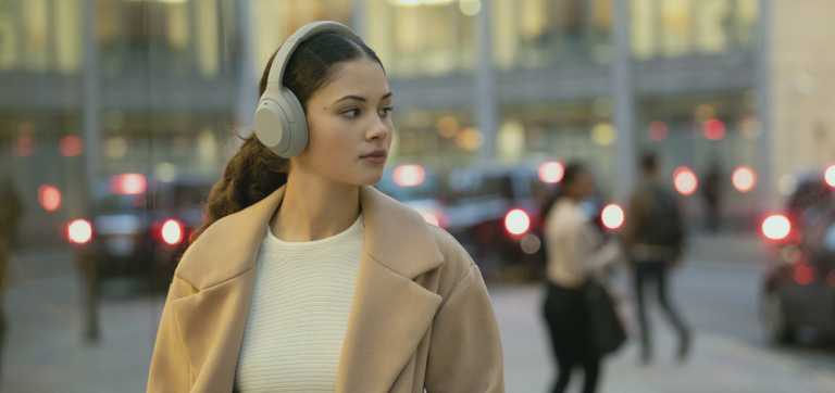 6 Best Noise-Canceling Headphones to Buy Right Now
