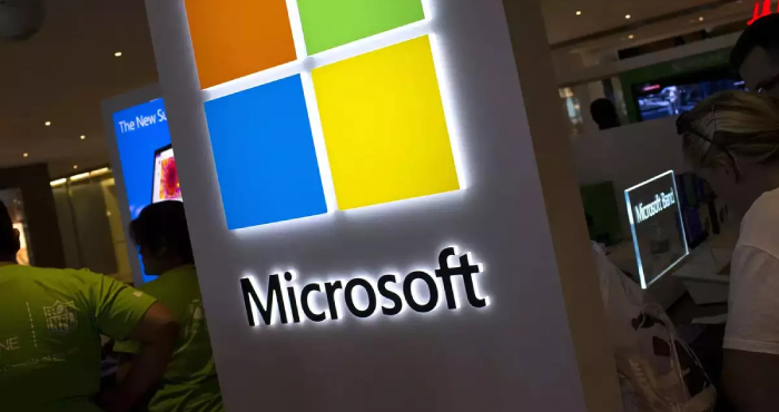 Microsoft Attracting Users to Its AI Software That Writes Code