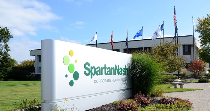 SpartanNash from Byron Center Improves Customer Service Through Robotic Automation