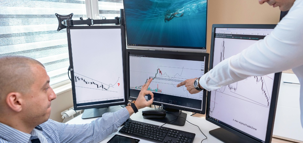 Data Analytics for Business Growth and Content Syndication A Strategic Imperative for Modern Enterprises