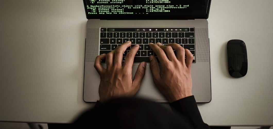 Keamanan Zero Trust di Dalam Platform Layanan Digital Cerdas